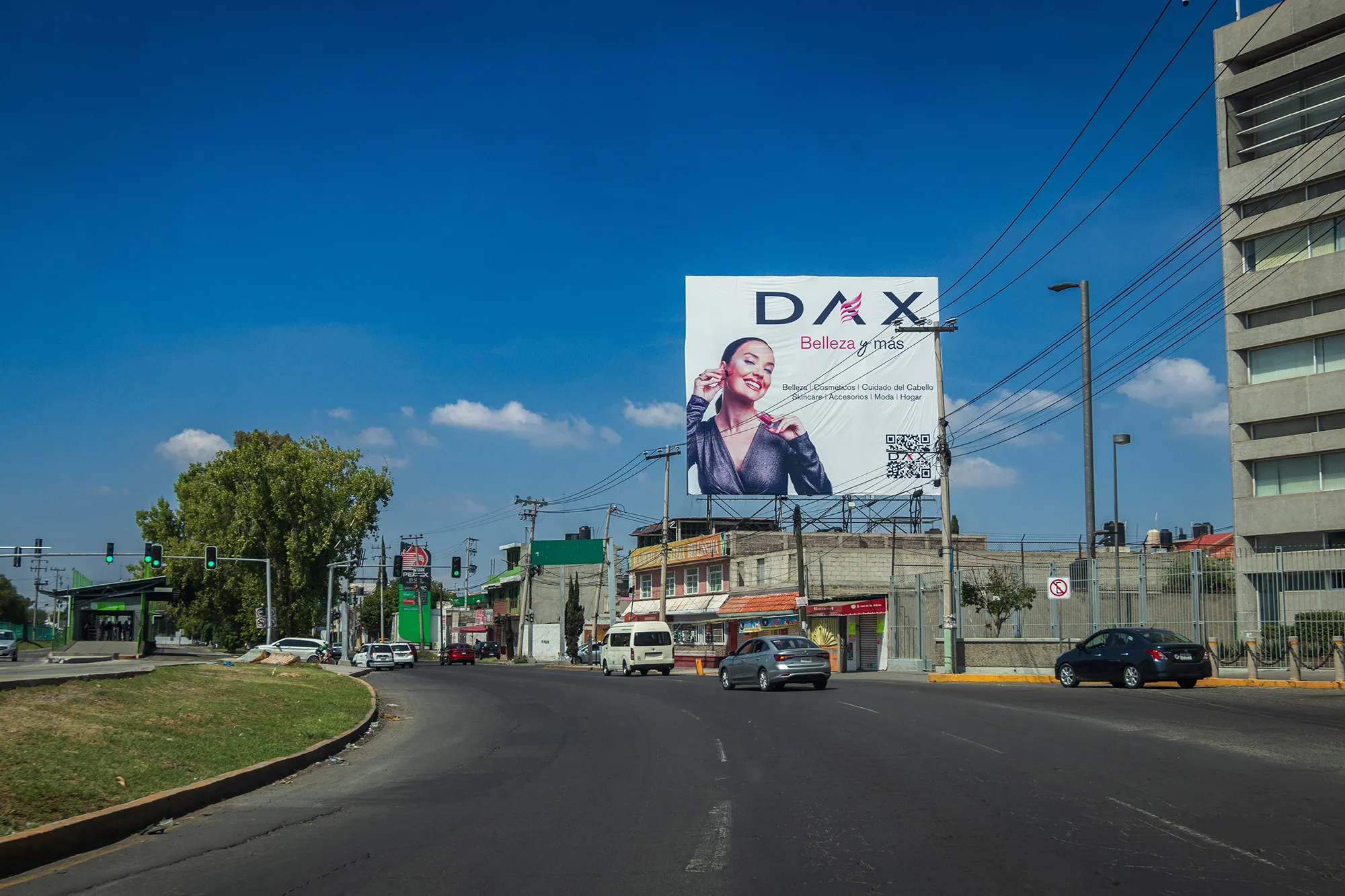 E1-MEX-039A
Av. Central esq. Europa No. 282 V-Sur Natural
