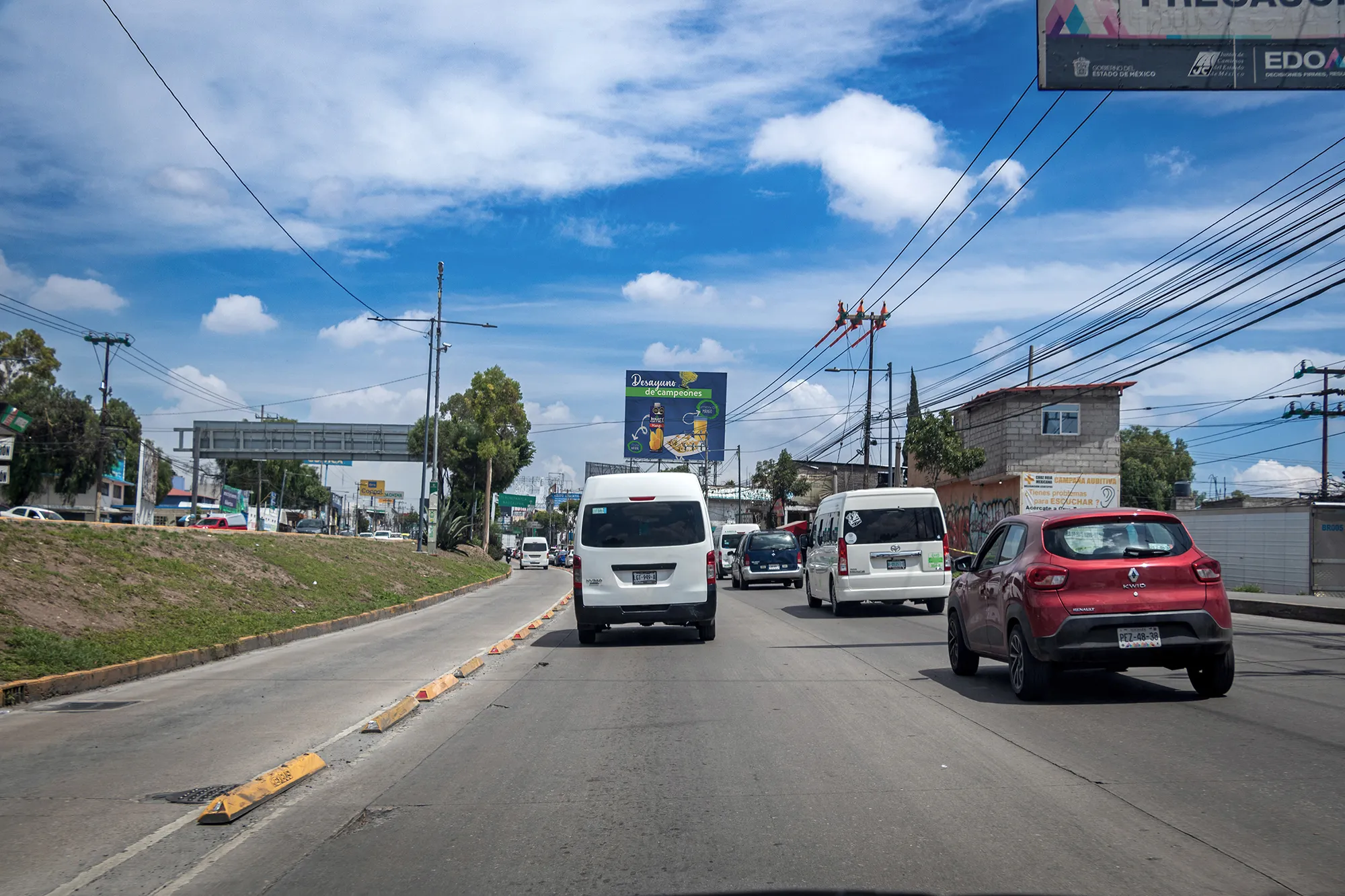 E1-MEX-090A 10 E1-MEX-090A
Vía Jose López Portillo esq. Av. Nacional 5, V-Sureste Natural