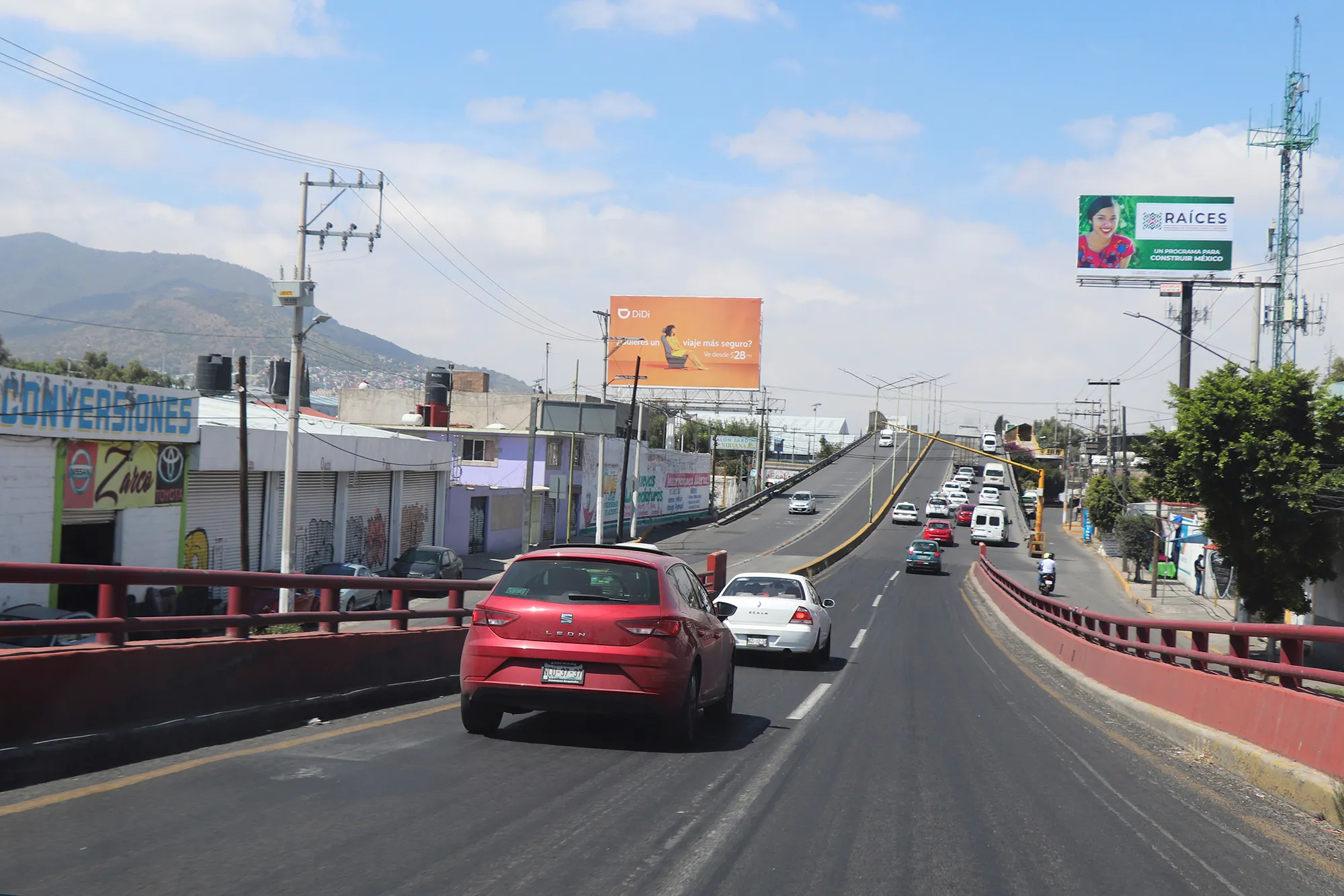 E1-MEX-095B
Av. Revolución No. 8, V-Sureste Cruzada